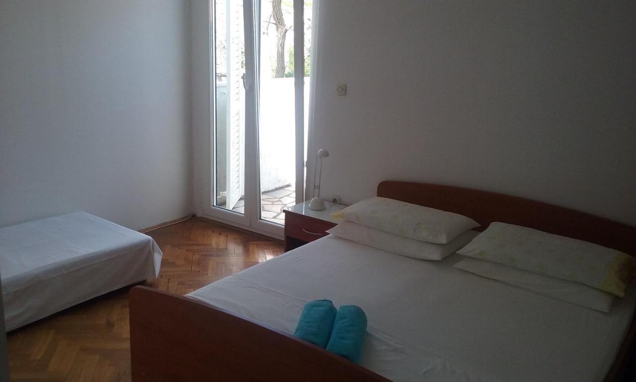 Apartments Vini And Ivana Sućuraj 客房 照片